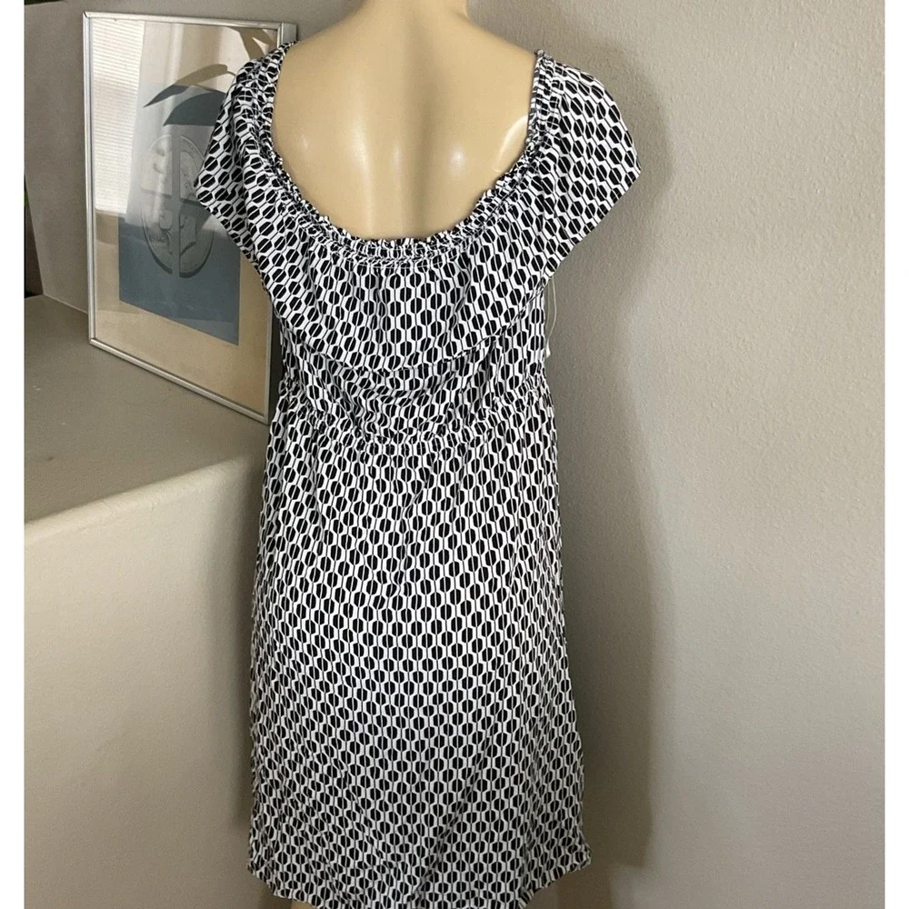 Kate Spade Dress Arrow‎ Stripe Off Shoulder Ruffled Black White Women Sz S